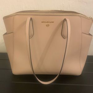 Michael Kors saffiano leather tote bag